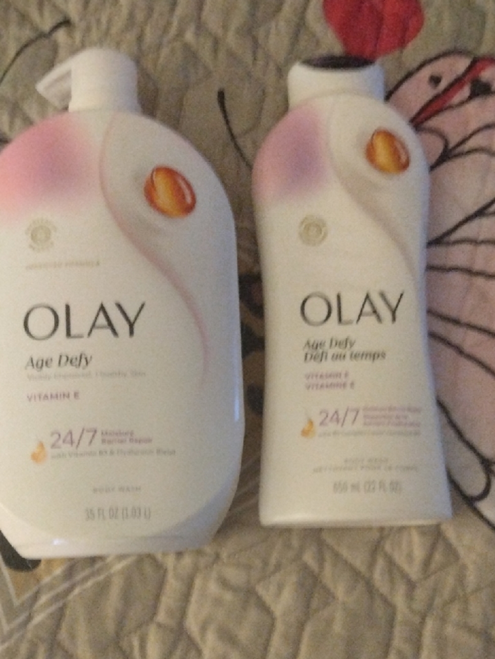 OLAY Age Defy Vitamin E Body Lotion & Wash - White & Pink Packaging